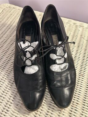 Vintage Rangoni of Florence Black Leather Lace Up Heels Shoes 8 AA